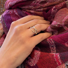 Load image into Gallery viewer, Handmade ring silver 925 worn on hand