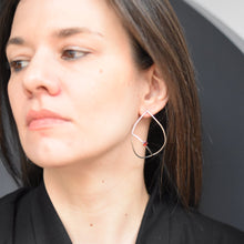 Load image into Gallery viewer, Silver Teardrop earrings with garnets
