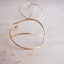 Load image into Gallery viewer, Teardrops in gold-plated silver