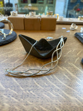 Load image into Gallery viewer, Silver tangle necklace