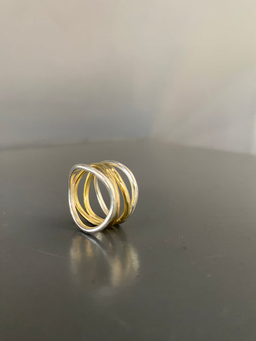 Wave ring in silver and brass