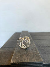 Load image into Gallery viewer, Silver tangle large ring