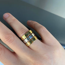 Load image into Gallery viewer, &quot;Iris&quot; ring band