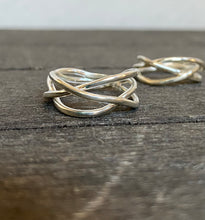 Load image into Gallery viewer, Silver tangle small ring