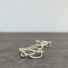 Load image into Gallery viewer, Silver tangle small ring