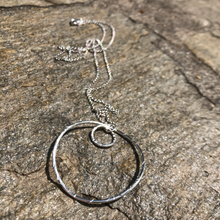Load image into Gallery viewer, Silver Wave Necklace