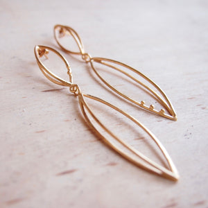 3d earrings in gold-plated silver