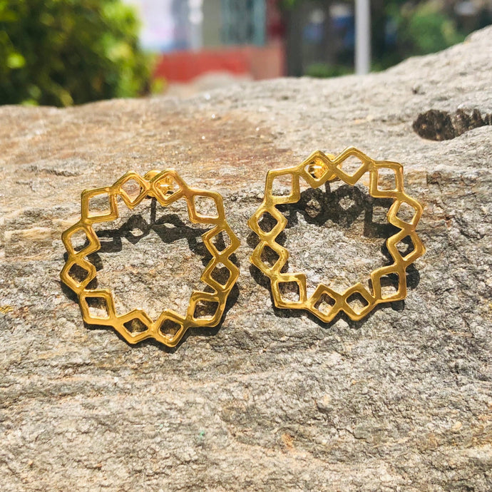 Helios gold stud earrings