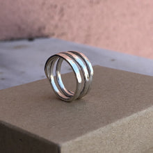 Load image into Gallery viewer, Silver Stripes Ring